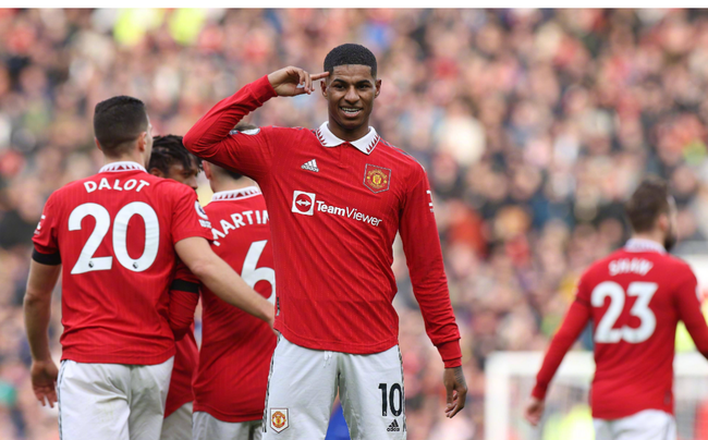 也为双方留 也为双方留